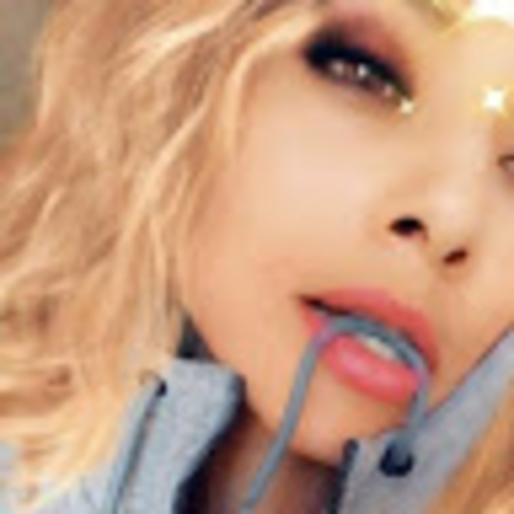 Meet your Posher, Vee